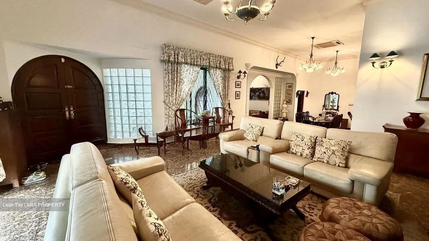 Ponggol Seventeenth Avenue (D19), Detached #637344931